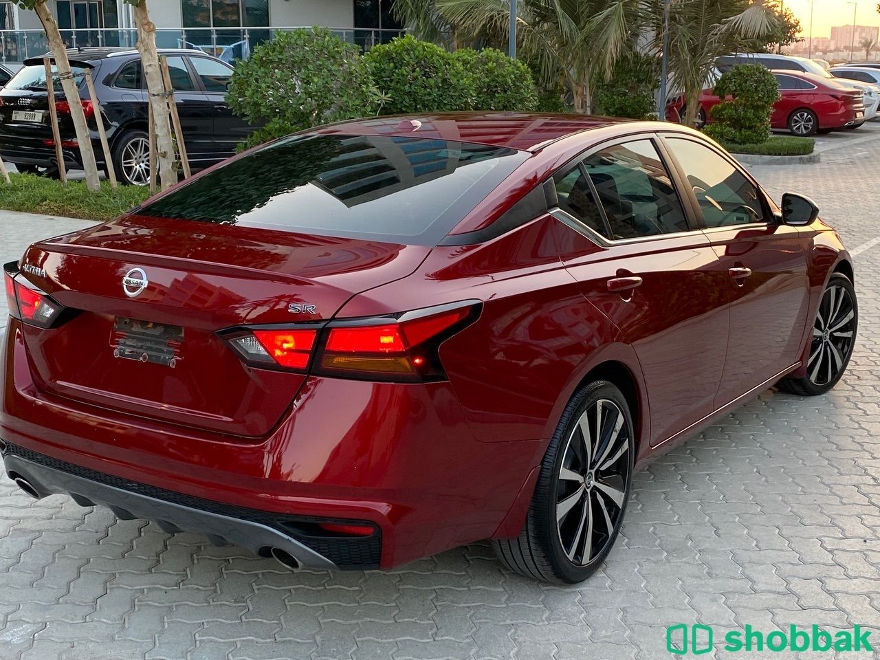 نيسان التيما 2019 SR فول ميد نايت  شباك الإمارات العربية المتحدة
